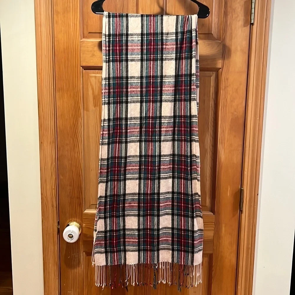Pashmina silk and cashmere 72” long scarf